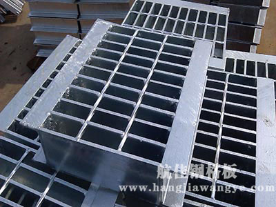 排水溝蓋板一般采用什么材料